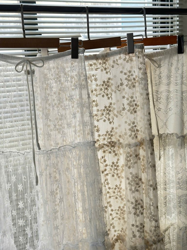 Chân Váy Ren Dài - Ảnh 12