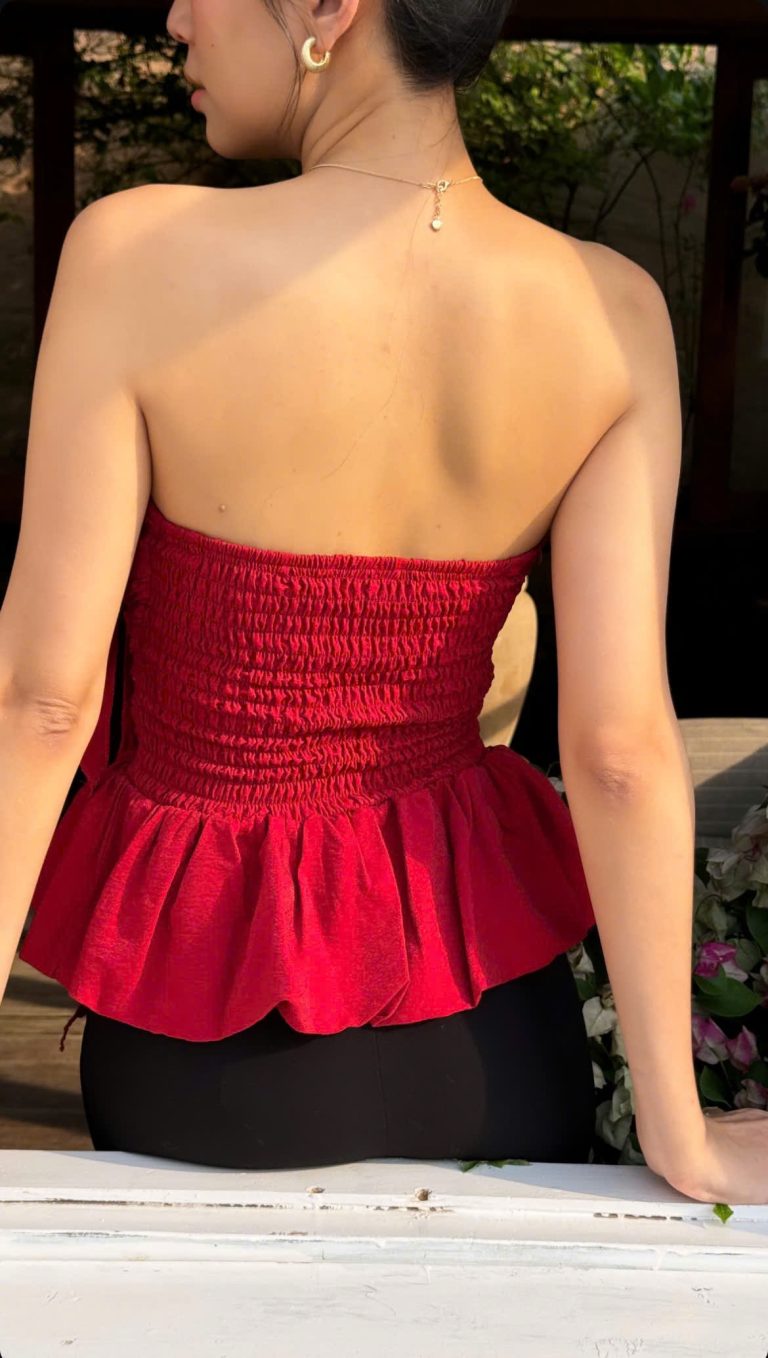 Lily Top - Ảnh 4