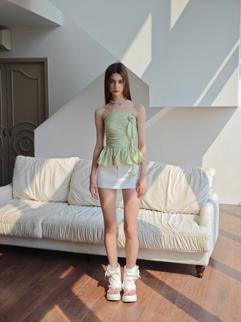 Lily Top