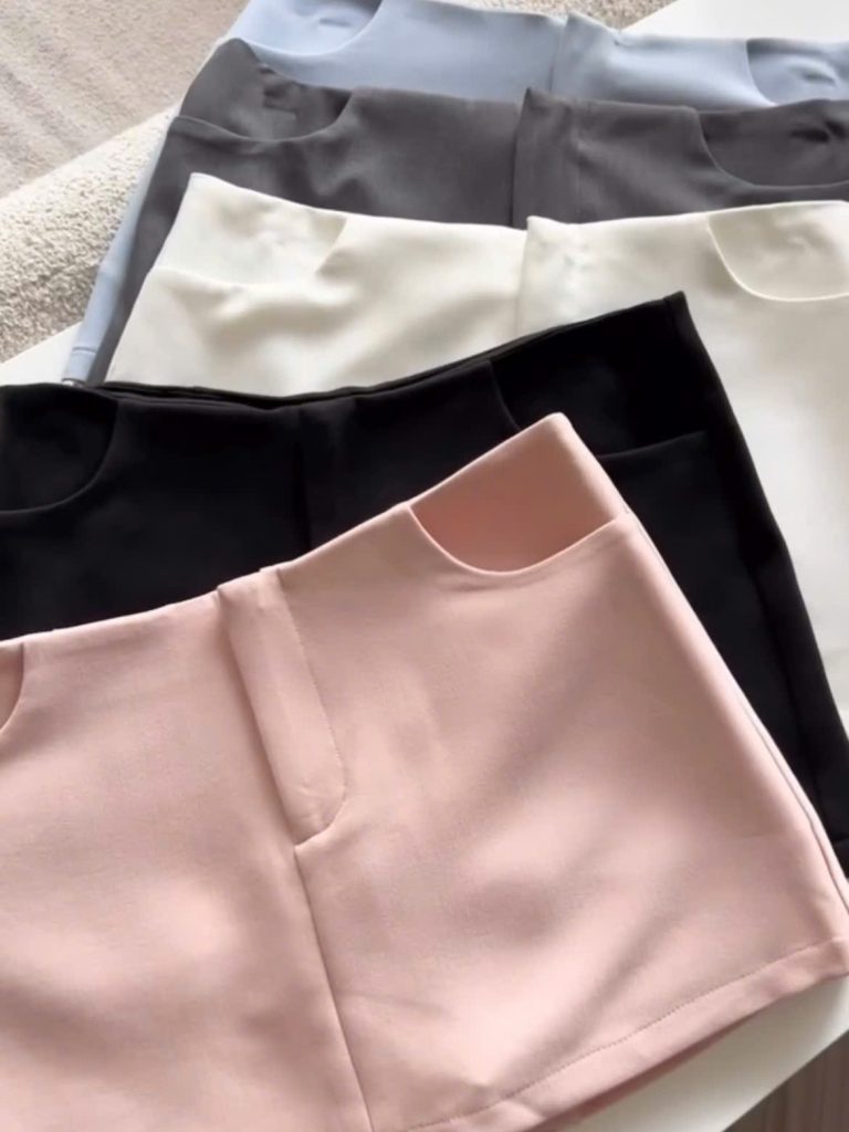 Chân váy ôm lưng thấp