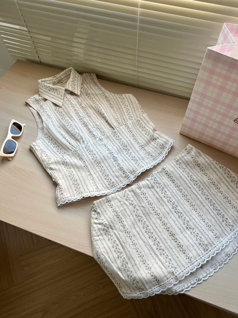 Delila Set
