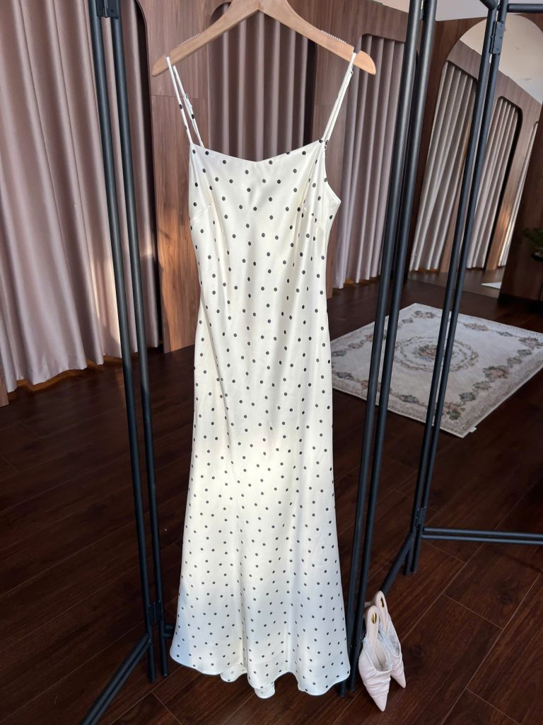 Alternative view of Lola Dress